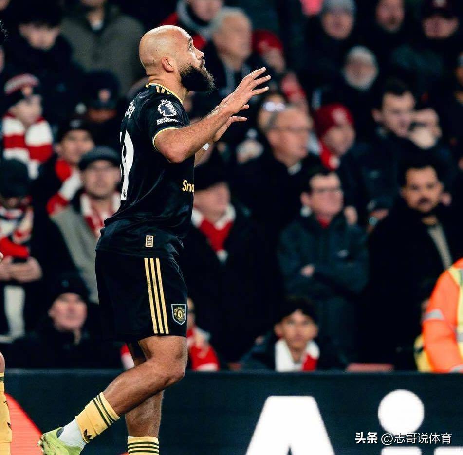 换帅如换刀！先斩曼城、再赢阿森纳 曼联进前4：曼城看到争冠希望